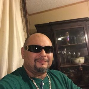 Meet your Posher, Ramiro